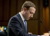 Facebook mất 120 tỉ đô, ông Zuckerberg bị cổ đông kiện