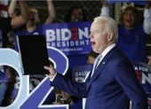 Siêu thứ Ba: Thắng 9 bang, ông Biden dẫn trước ông Sanders 