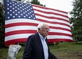 Vì sao ứng viên Bernie Sanders từ bỏ cuộc đua tổng thống?
