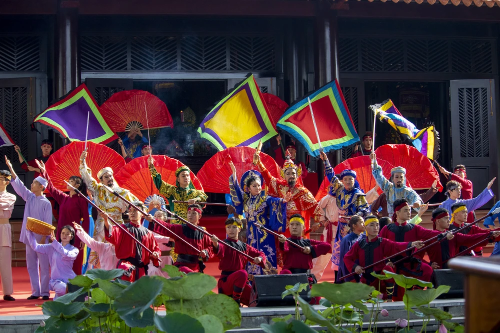 le_gio_duc_thanh_hau_nguyen_huu_canh