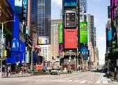 COVID-19 Mỹ: New York mở cửa lại, 22 bang ngày càng xấu