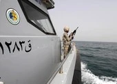 Saudi Arabia nổ súng cảnh cáo tàu Iran