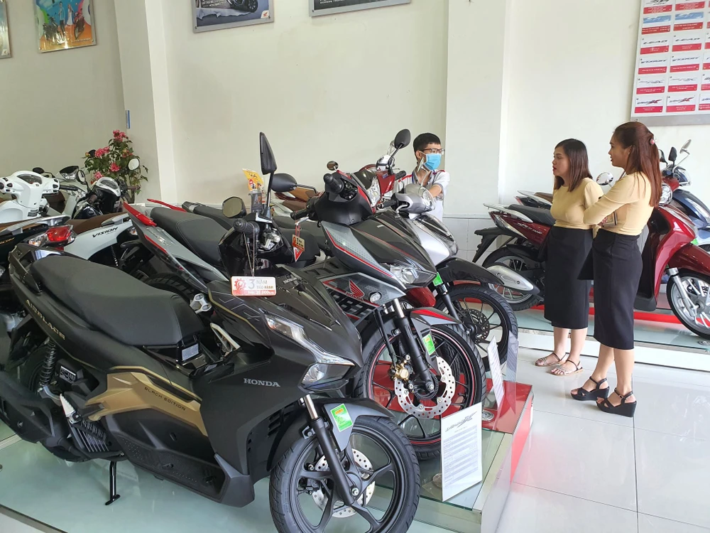 Các hãng xe máy đang tìm 'nước đi' mới giữa thị trường bão hòa. Ảnh: TN