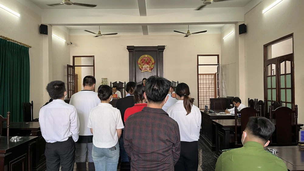 công ty luật đòi nợ thuê