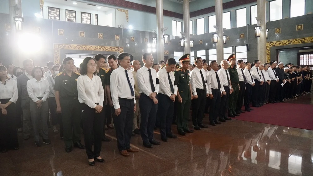 Lễ truy điệu giáo sư Trần Hồng Quân được tổ chức trang trọng tại Nhà tang lễ quốc gia phía Nam.