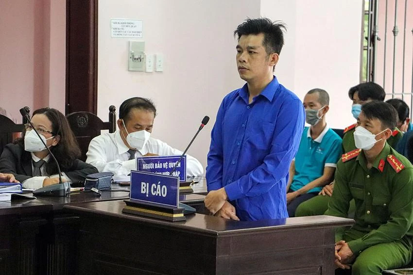 Bị cáo Võ Thanh Long tại phiên tòa sơ thẩm. Ảnh: CHÂU ANH