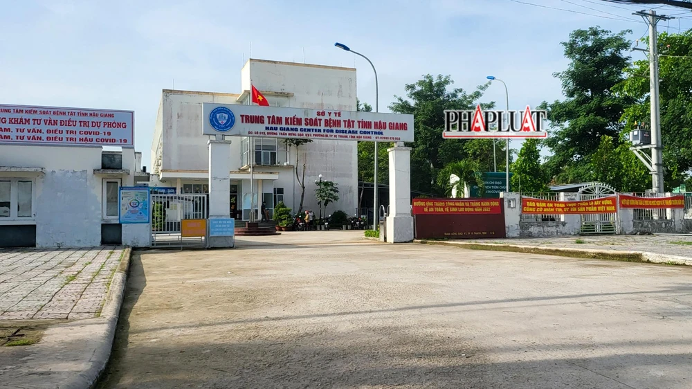 CDC tỉnh Hậu Giang là một trong ba đơn vị mua kit test của công ty Việt Á, với số tiền gần 3,4 tỉ đồng và đã thanh toán 100% hợp đồng. Ảnh: CHÂU ANH