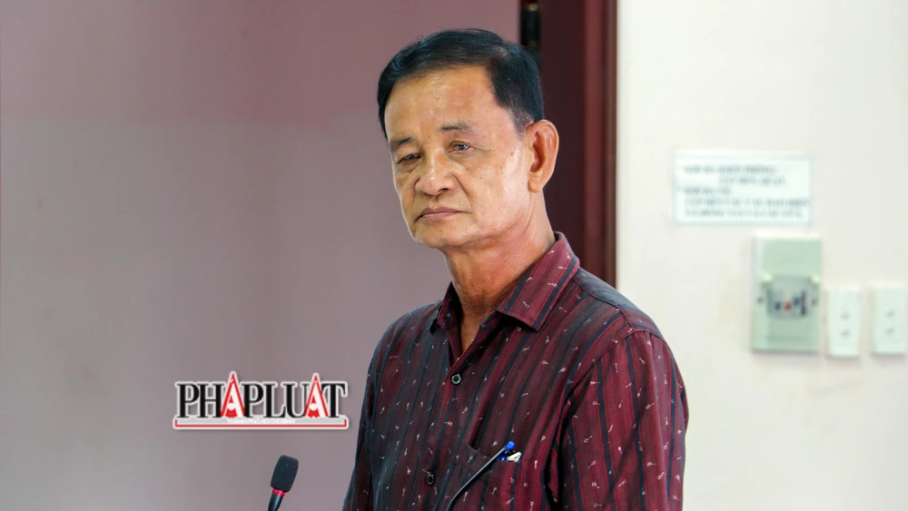 Bị cáo Nguyễn Văn Thảo tại phiên xử phúc thẩm. Ảnh: CHÂU ANH