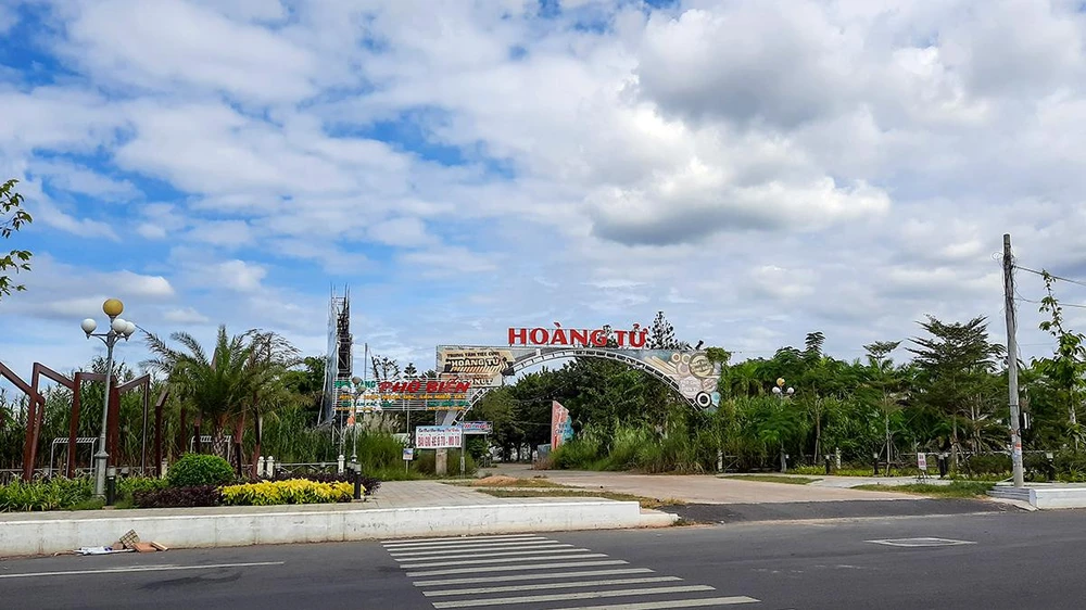 Dự án KDL Sông Hậu do Công ty CP du lịch Sông Hậu làm chủ đầu tư, quy mô khoảng 9,5 ha, dù là đất công nhưng chính quyền TP Cần Thơ lại cho thuê không qua đấu giá. Ảnh: CHÂU ANH