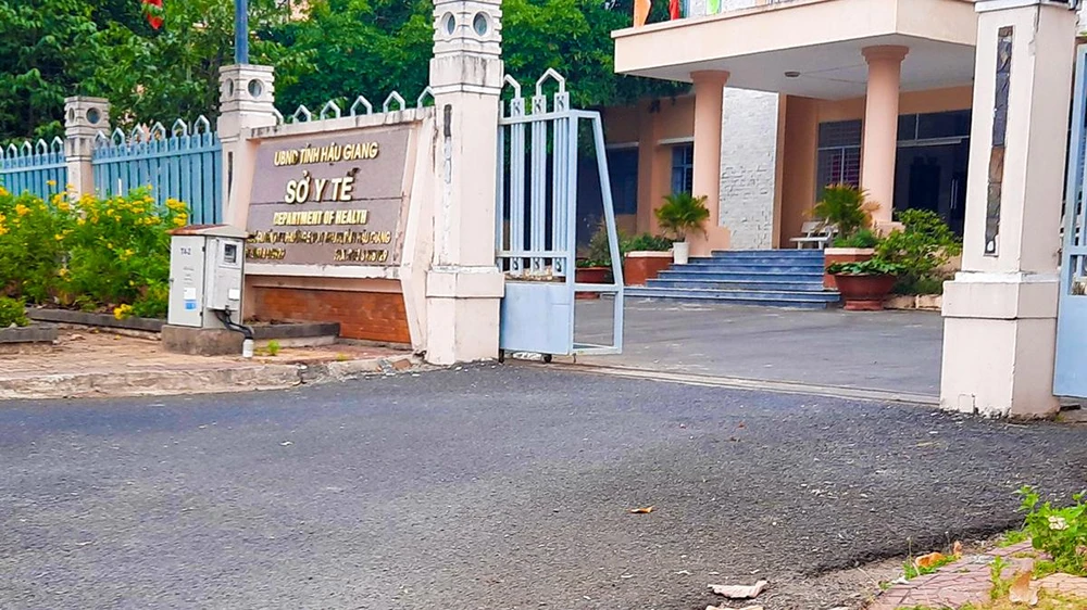 UBND tỉnh Hậu Giang thống nhất chủ trương cho Sở Y tế lập thủ tục tổ chức lựa chọn nhà thầu cung ứng 383 mặt hàng thuốc. Ảnh minh họa: CHÂU ANH