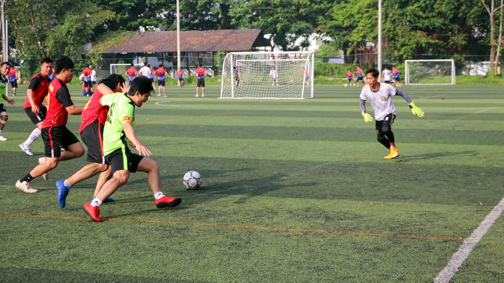 Giải đấu là dịp để tăng cường mối quan hệ và trao đổi kinh nghiệm giữa Đoàn Luật sư TP Cần Thơ với các cơ quan tiến hành tố tụng trên địa bàn Cần Thơ và Sóc Trăng. Ảnh: CHÂU ANH