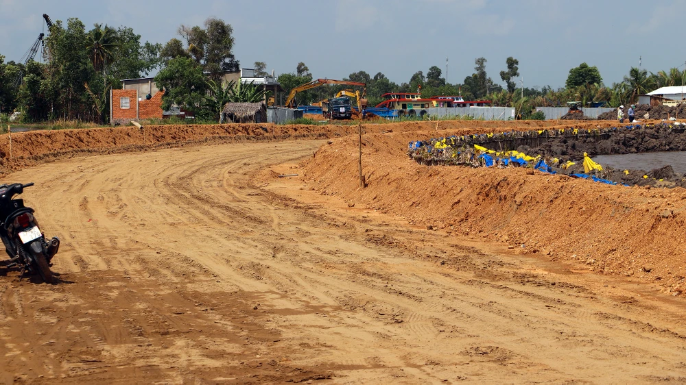 Bộ GTVT tìm vật liệu khác thay cát sông trong xây dựng công trình giao thông