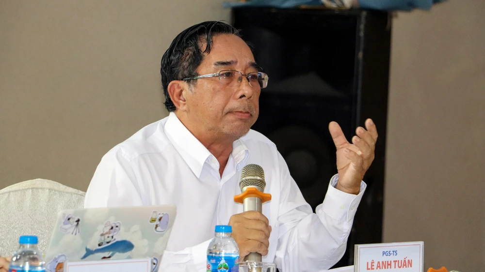 Khai thác cát sông