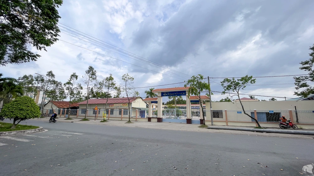 Trường THCS Thuận An