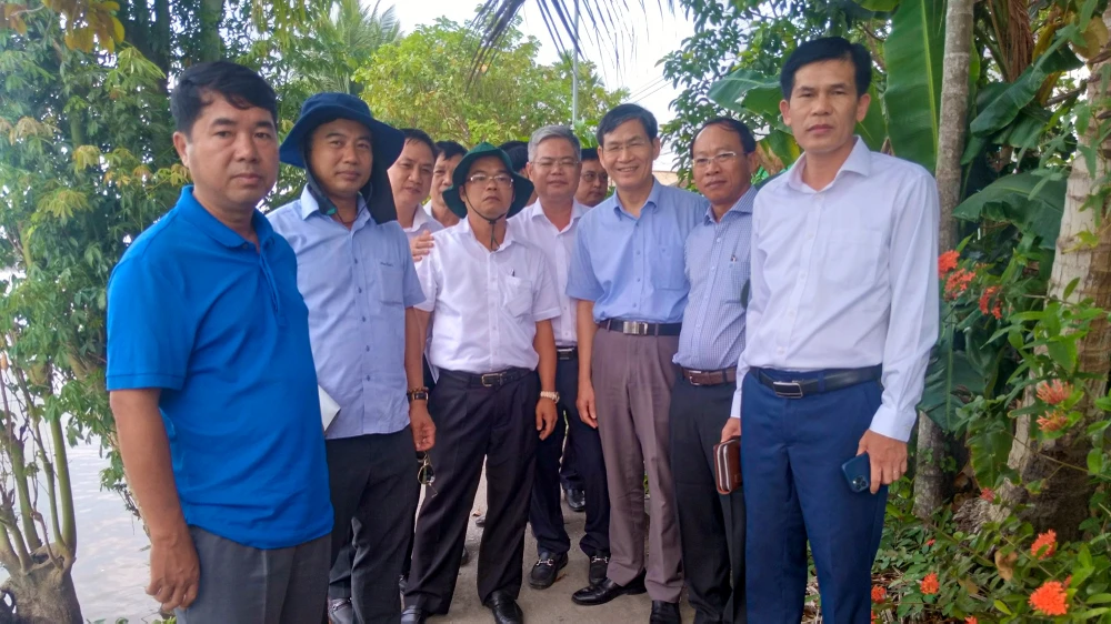 Kè chống sạt lở sông Ô Môn, Cần Thơ