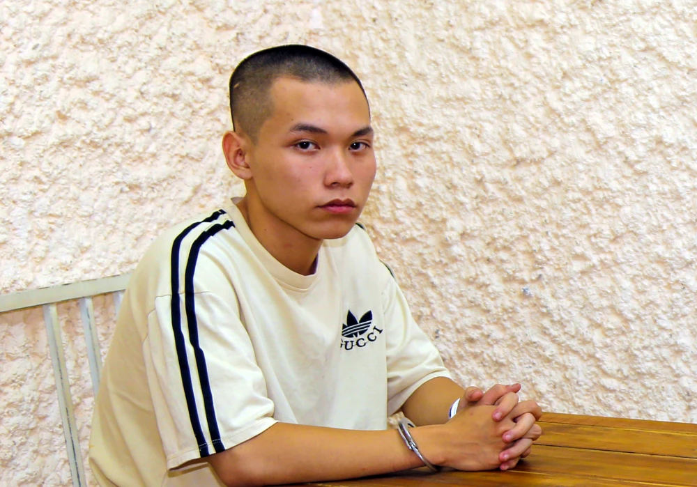 Đối tượng Phạm Minh Tiến bị Công an TP Sóc Trăng (tỉnh Sóc Trăng) tạm giữ để điều tra hành vi cố ý gây thương tích