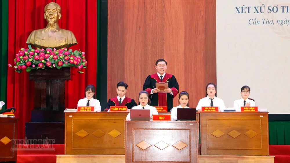 Phiên tòa giả định: Lãnh án tù từ mâu thuẫn trên mạng xã hội