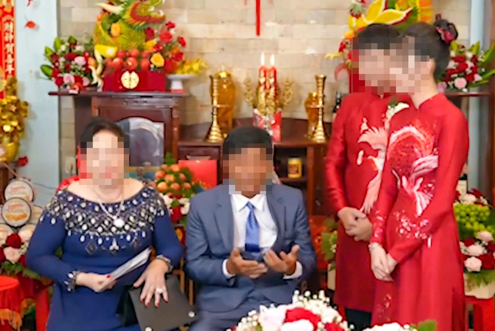 Vợ Phó Chủ tịch huyện ở tỉnh Kiên Giang cho con gái 600 công đất