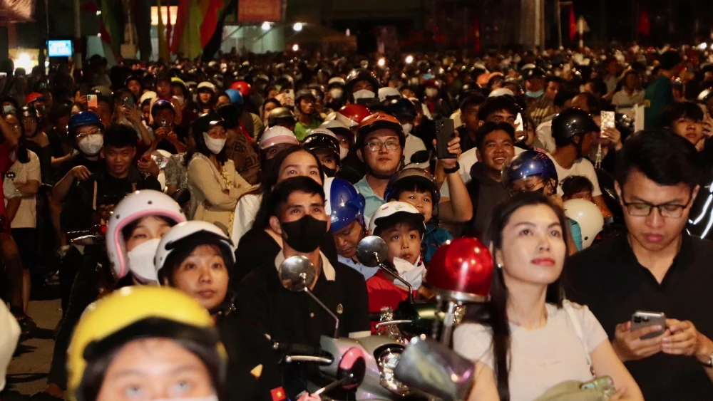 tp-can-tho-ban-phao-hoa- - 1 (1).jpeg