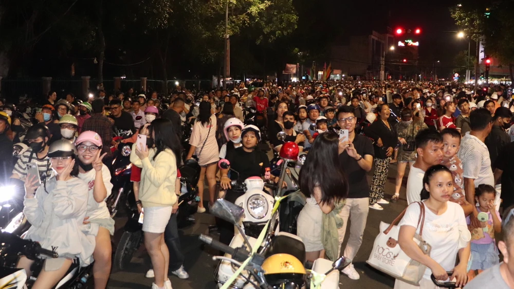 tp-can-tho-ban-phao-hoa- - 1.jpeg