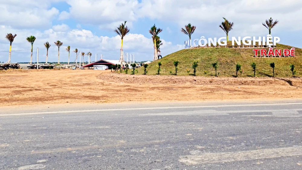 cang-bien-soc-trang-khu-cong-nghiep-tran-de-tinh-soc-trang.jpg