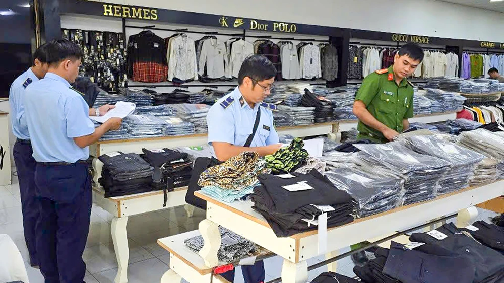 Quản lý thị trường tỉnh Kiên Giang