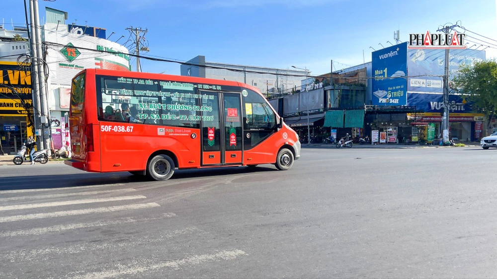 Xe buýt TP Cần Thơ