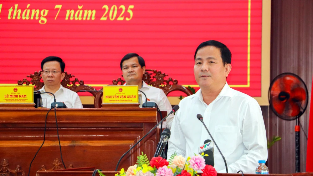 chu-tich-quoc-hoi-tran-thanh-man-tiep-xuc-cu-tri-xa-vi-thuy-17.jpg