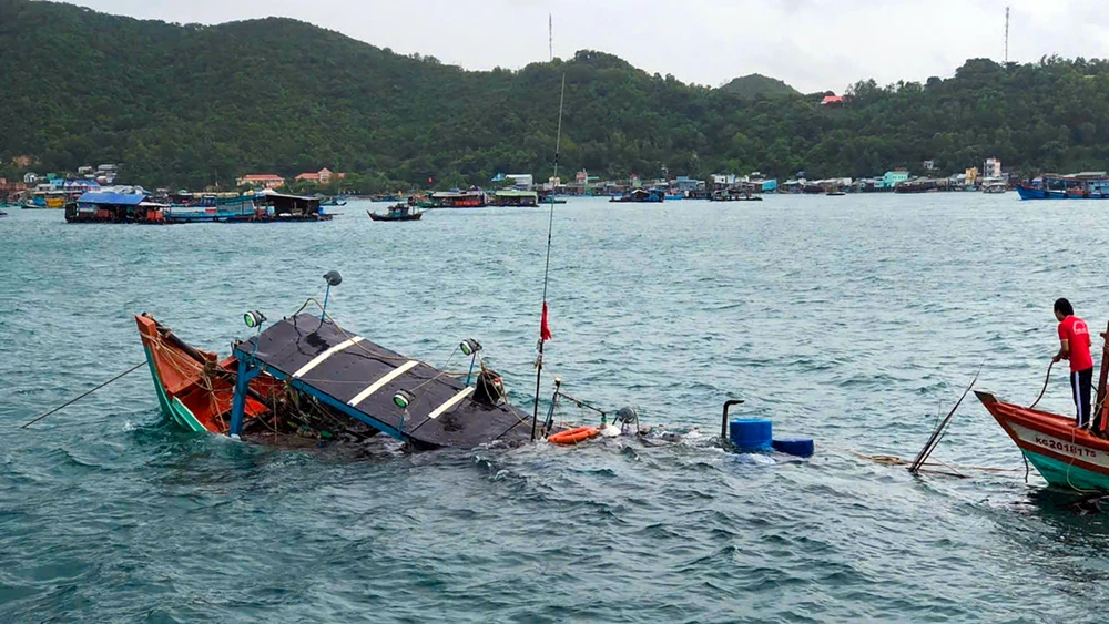 Biên phòng tỉnh an giang cứu ngư dân