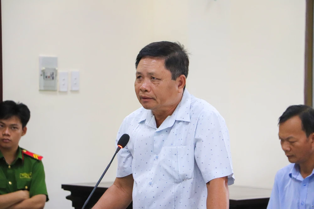 Xử vụ cụm dân cư vượt lũ