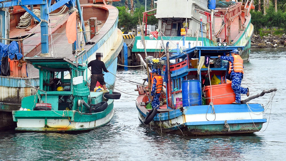 Vùng Cảnh sát biển 4