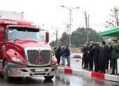 Thông quan chậm, hạn chế đưa hàng hóa lên biên giới