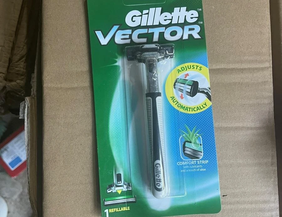 Phát hiện kho hàng 'khủng' có dấu hiệu giả mạo nhãn hiệu ảnh 2