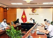 Bộ trưởng Công Thương bàn với doanh nghiệp cách mở cửa trở lại