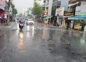 Mưa dông nhiều khu vực tại TP.HCM