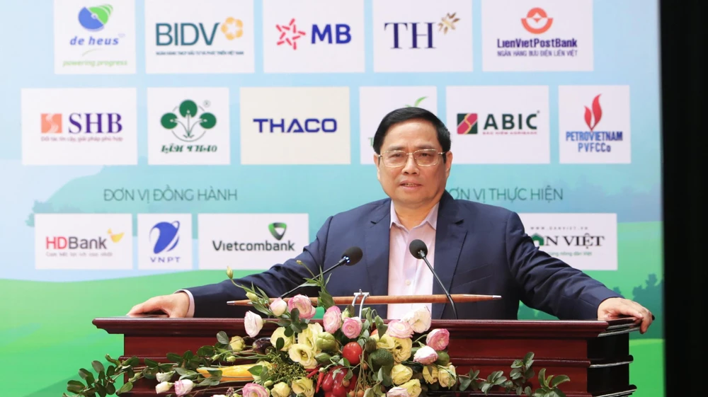 Thủ tướng Phạm Minh Chính phát biểu tại hội nghị đối thoại. Thủ tướng Phạm Minh Chính phát biểu tại hội nghị đối thoại.