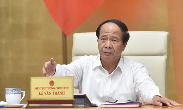 Phó Thủ tướng Lê Văn Thành yêu cầu tuyệt đối không được chủ quan trước bão số 1. Ảnh: VGP