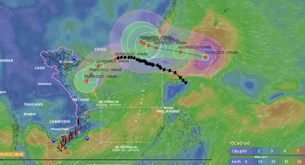 Dự báo vị trí và đường đi của bão số 3 (SAOLA) và bão HAIKUI (trên). Ảnh: VNDMS