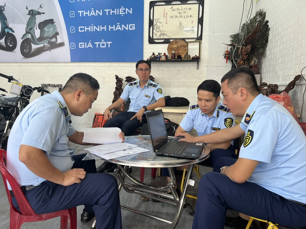 KIỂM TRA XE ĐIỆN