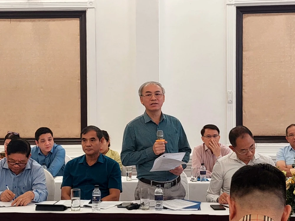 QUỸ BÌNH ỔN GIÁ XĂNG DẦU..jpg