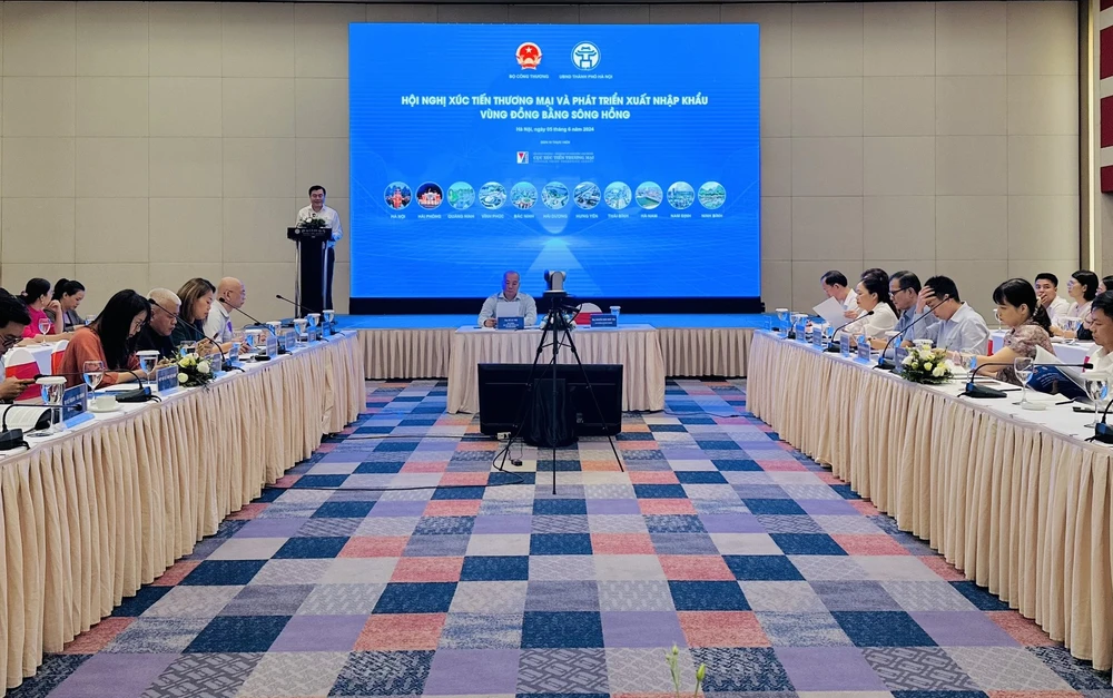 điện mặt trời mái nhà.jpg