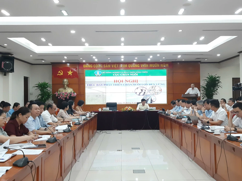 tiêu thụ thịt heo.jpg