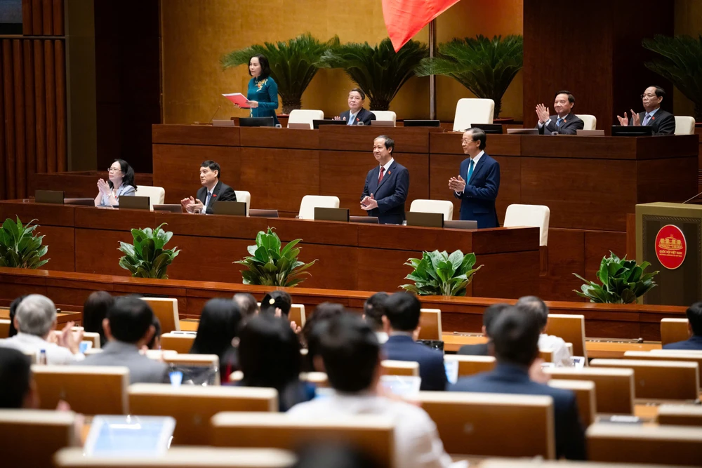 luật nhà giáo.jpg