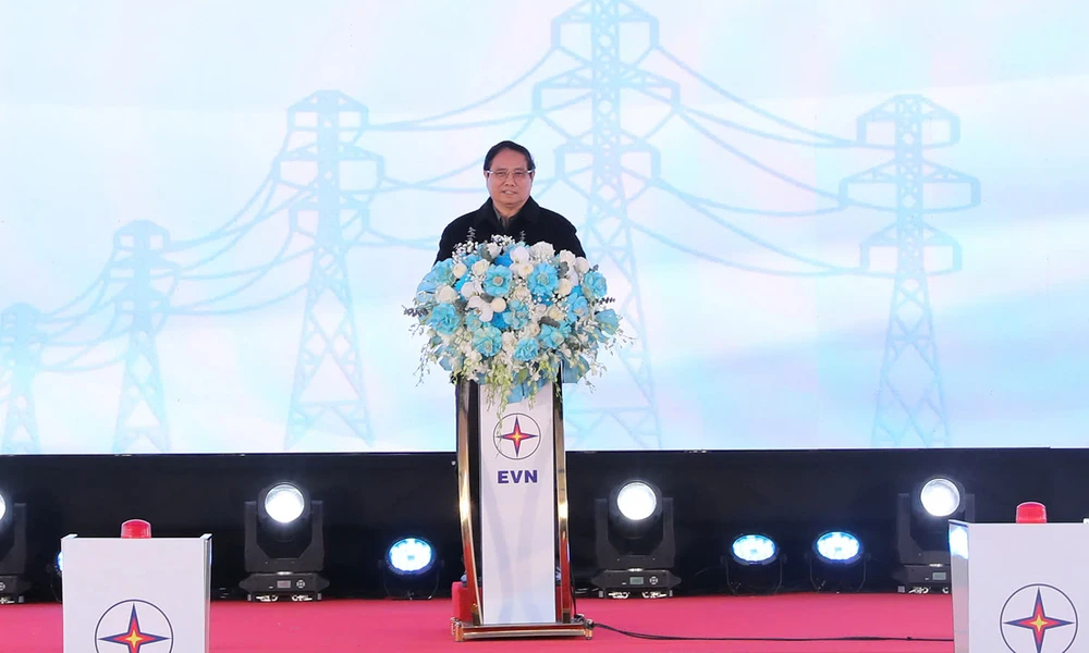 đường dây 500 kV,.jpg