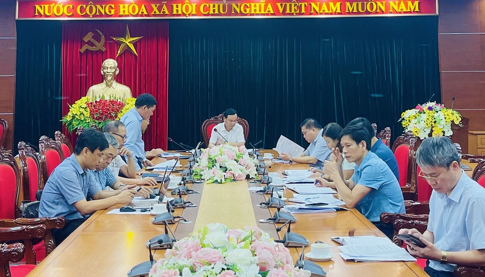 Dự án đường dây 500/220kV Nho Quan - Phủ Lý - Thường Tín còn vướng 4 khoảng néo tại Hòa Bình.jpg