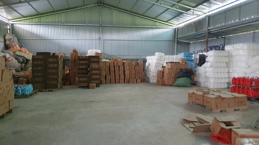 nước giặt giả..jpg