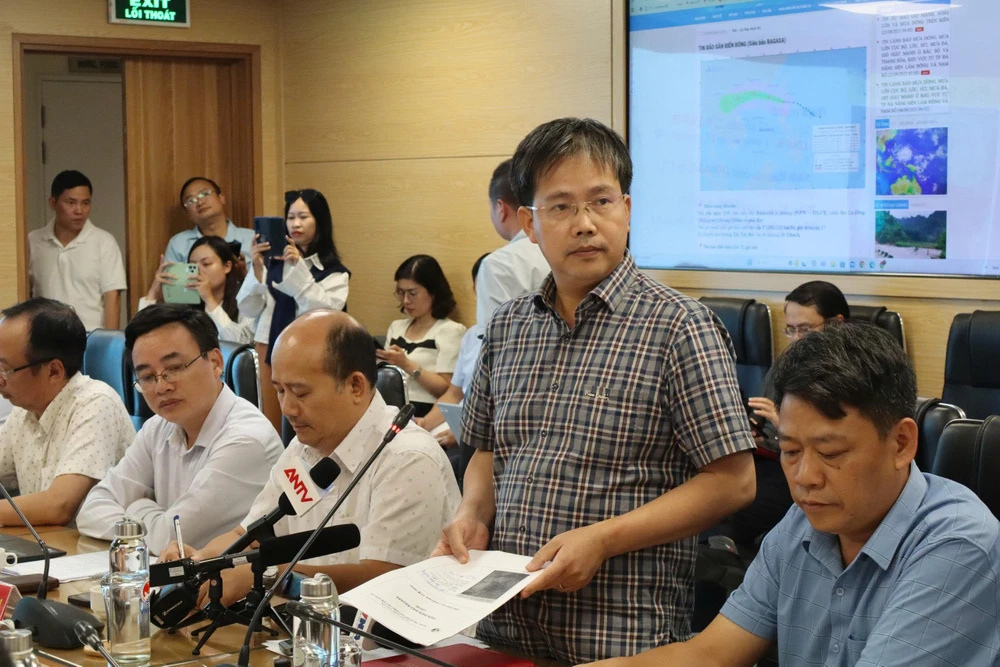 siêu bão Ragasa.jpg