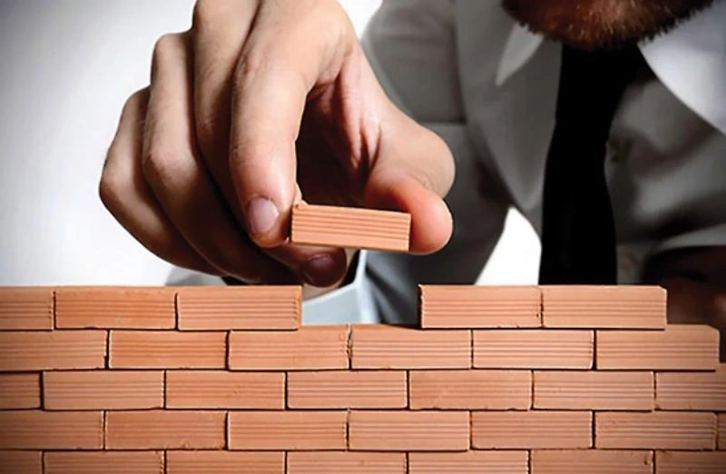 Làm sao quét “rác” ở thành phố? ảnh 1