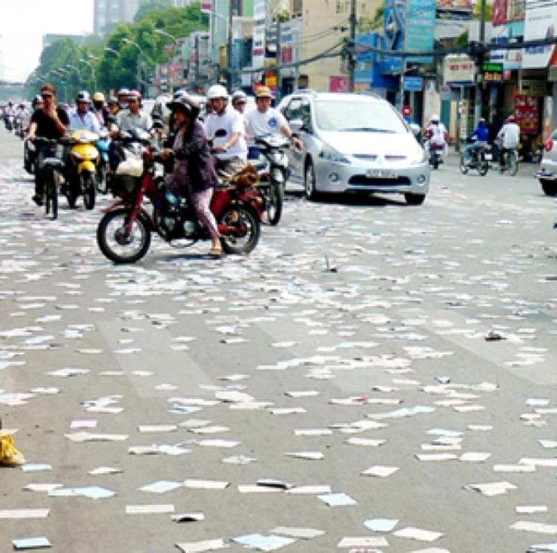 Làm sao quét “rác” ở thành phố? ảnh 2