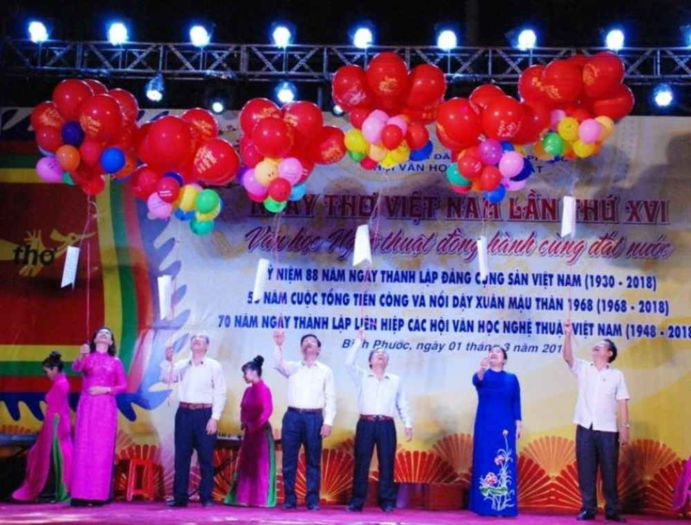 Bình Phước tổ chức Ngày thơ Việt Nam lần thứ 16 ảnh 1